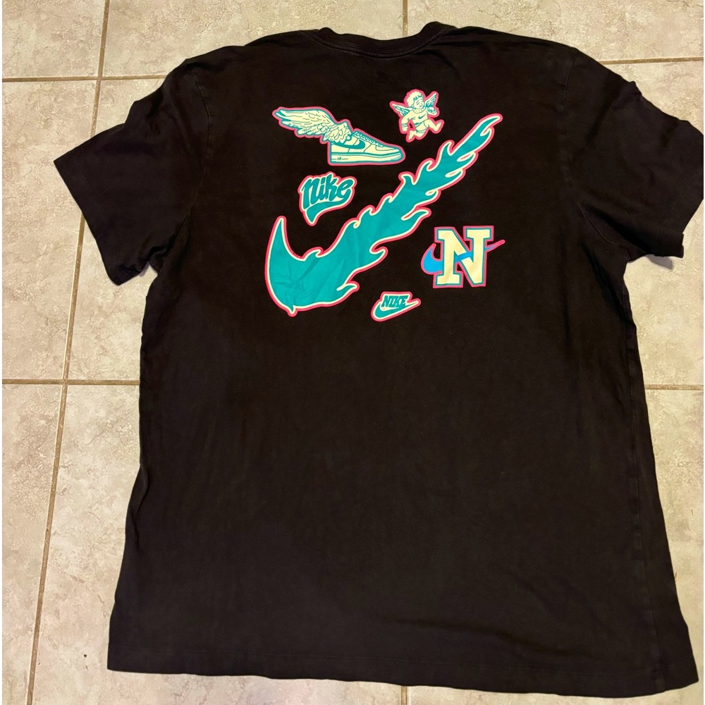 Nike shirt
